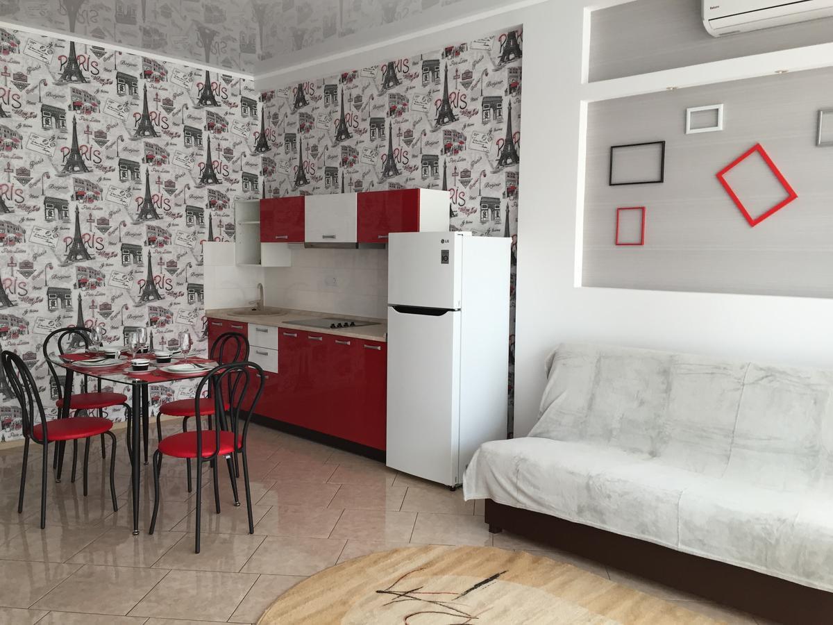 Town-House Golden Bugaz Apartment Karolino-Buhaz Exterior photo